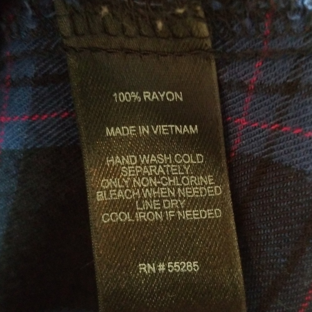 Express plaid button down - Picture 3 of 8